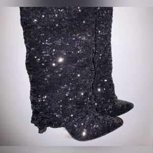 NWT- 6.5 black sequence, sparkle, heel comfortable Knee boots girls night out